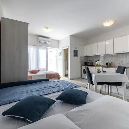 Апартаменты Maria Ii *